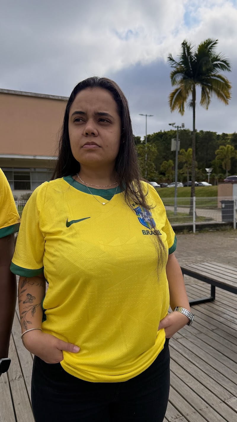 Feminino